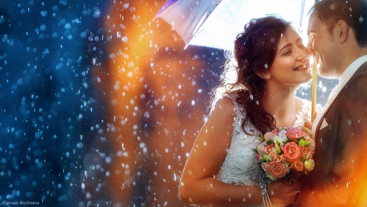 Wunderschöne Hochzeitsfotos im Regen