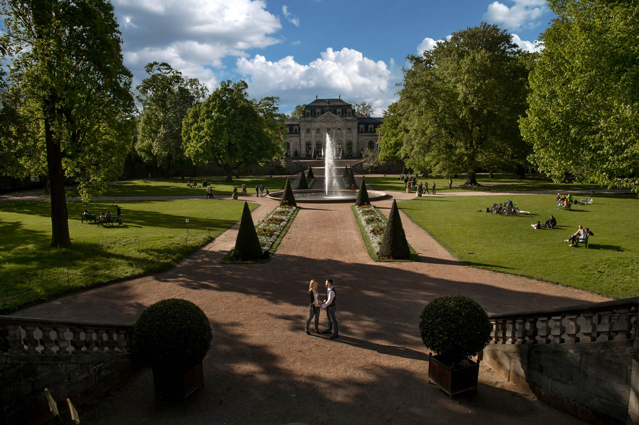 Brautpaarshooting im Schlossgarten Fulda